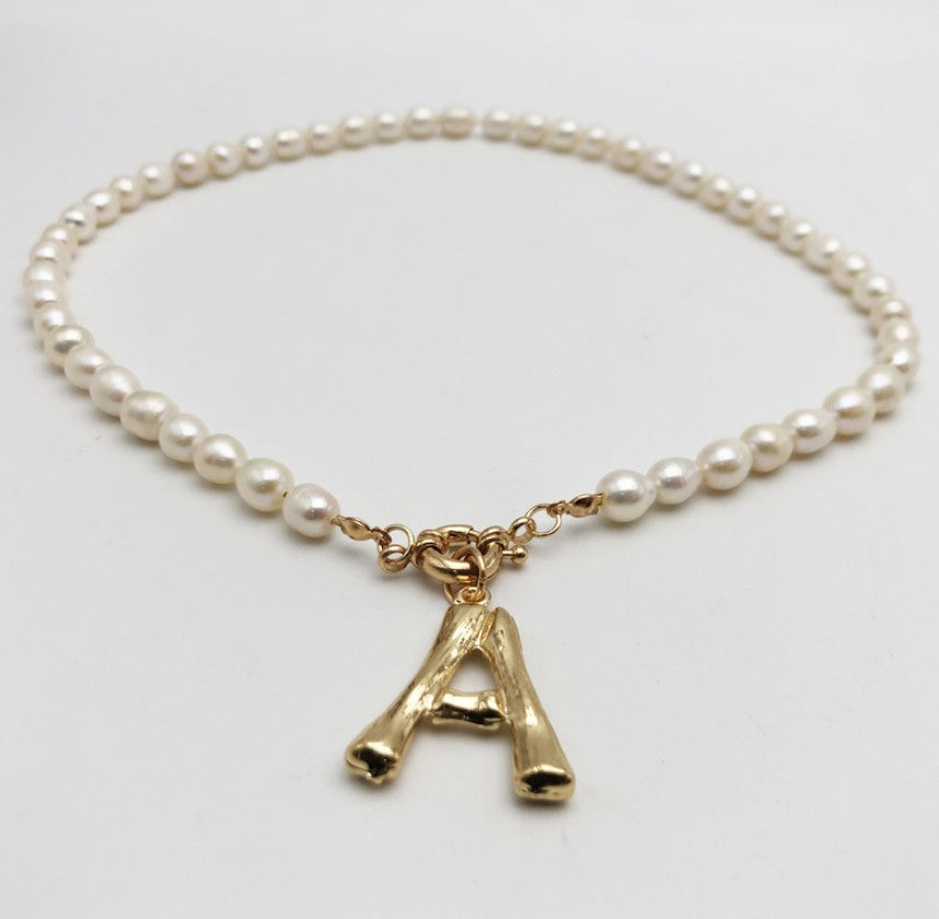Letter Choker Beaded Pearls Alphabet Necklace Personalised Women's Gift LUZGRAPHICJEWELRY